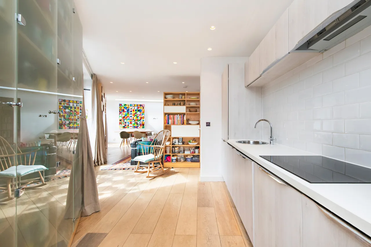 Anglers Lane, Kentish Town, NW5, photo 6