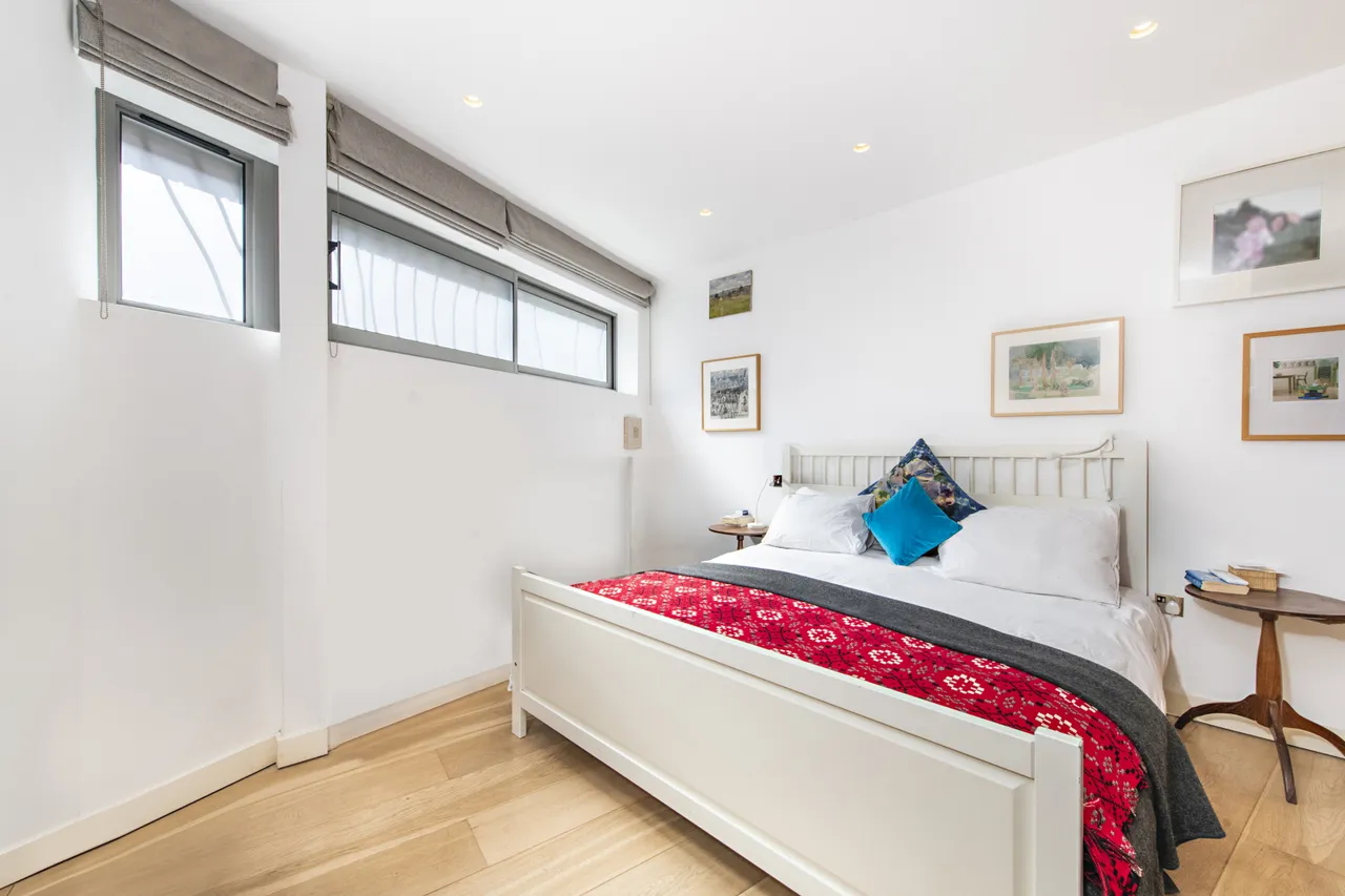 Anglers Lane, Kentish Town, NW5, photo 5