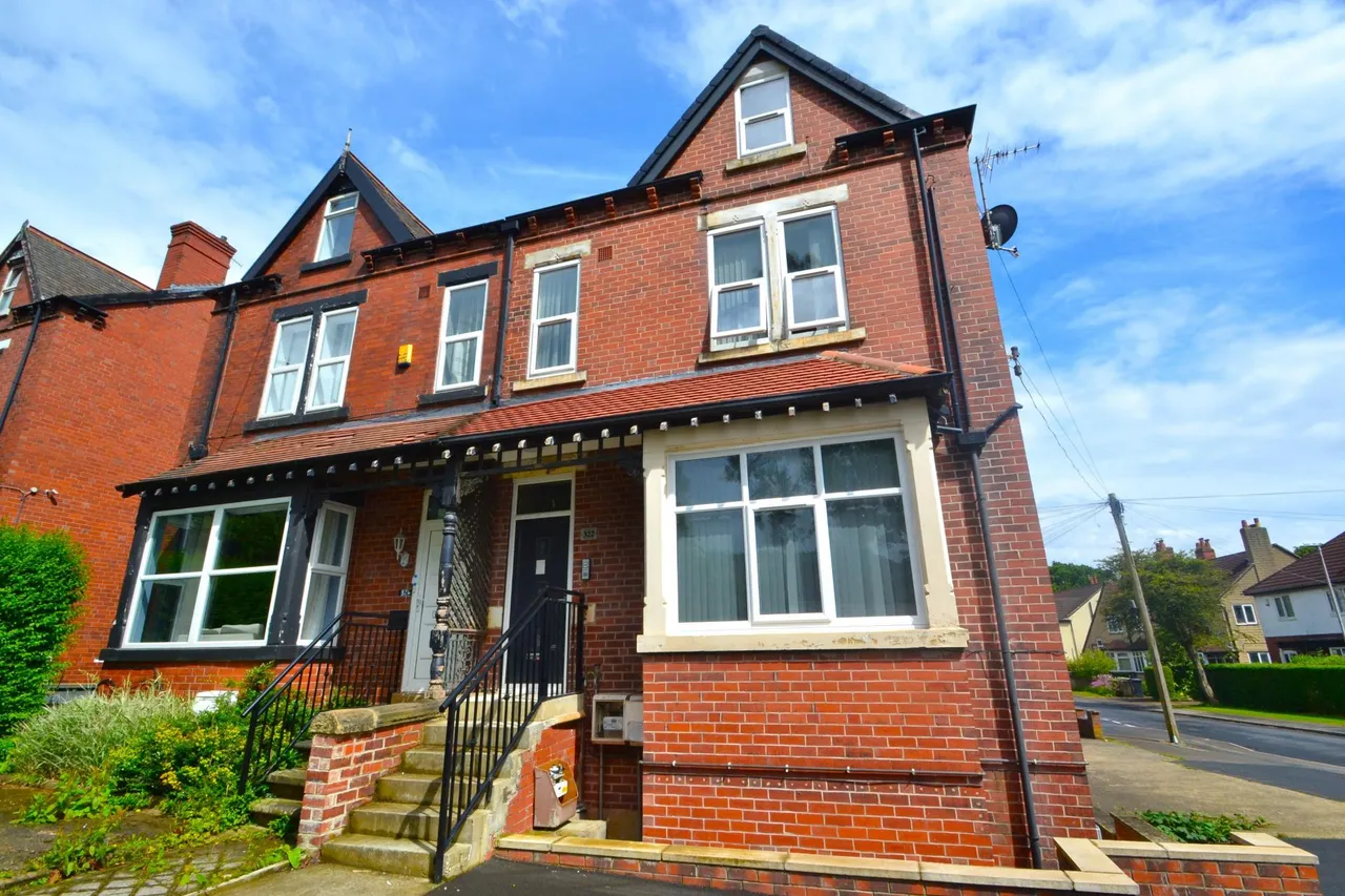 1 bed flat to rent, Harrogate Road, Moortown, LS17