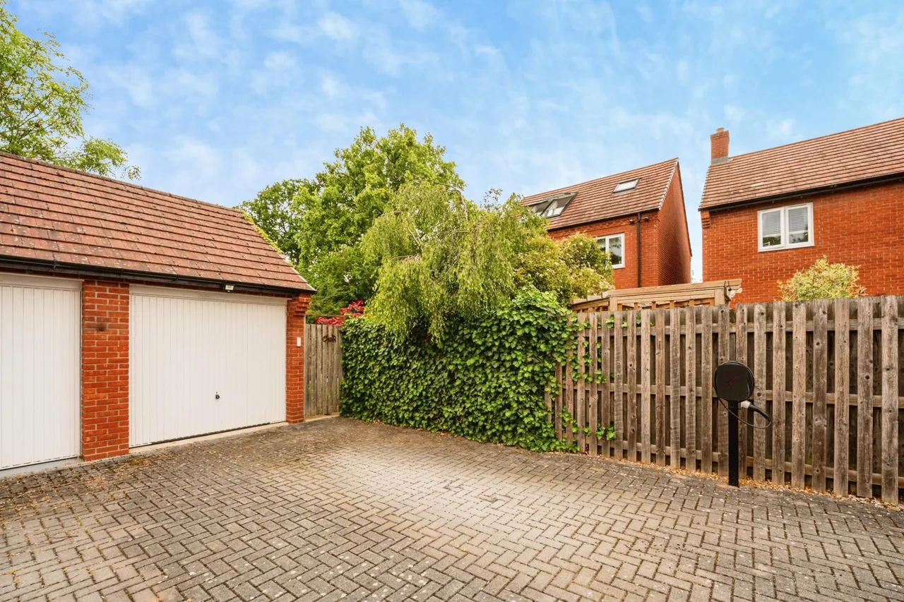 Norman Edwards Close, Birmingham, B46, photo 39