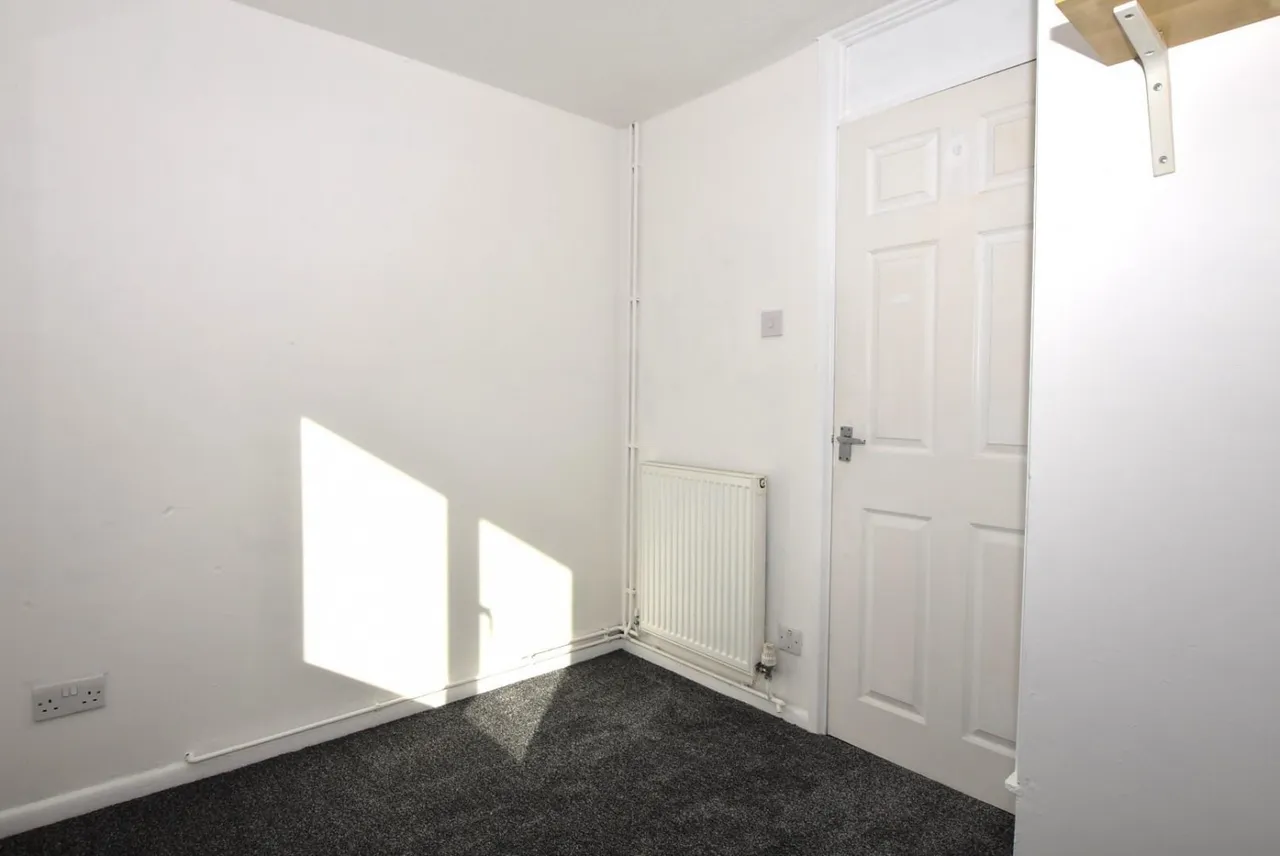 Elton View, Staveley, S43, photo 20