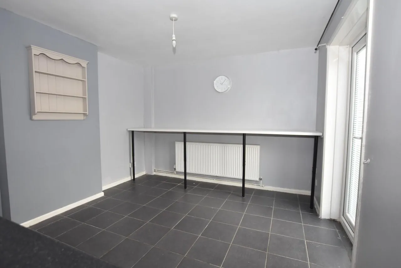 Elton View, Staveley, S43, photo 9