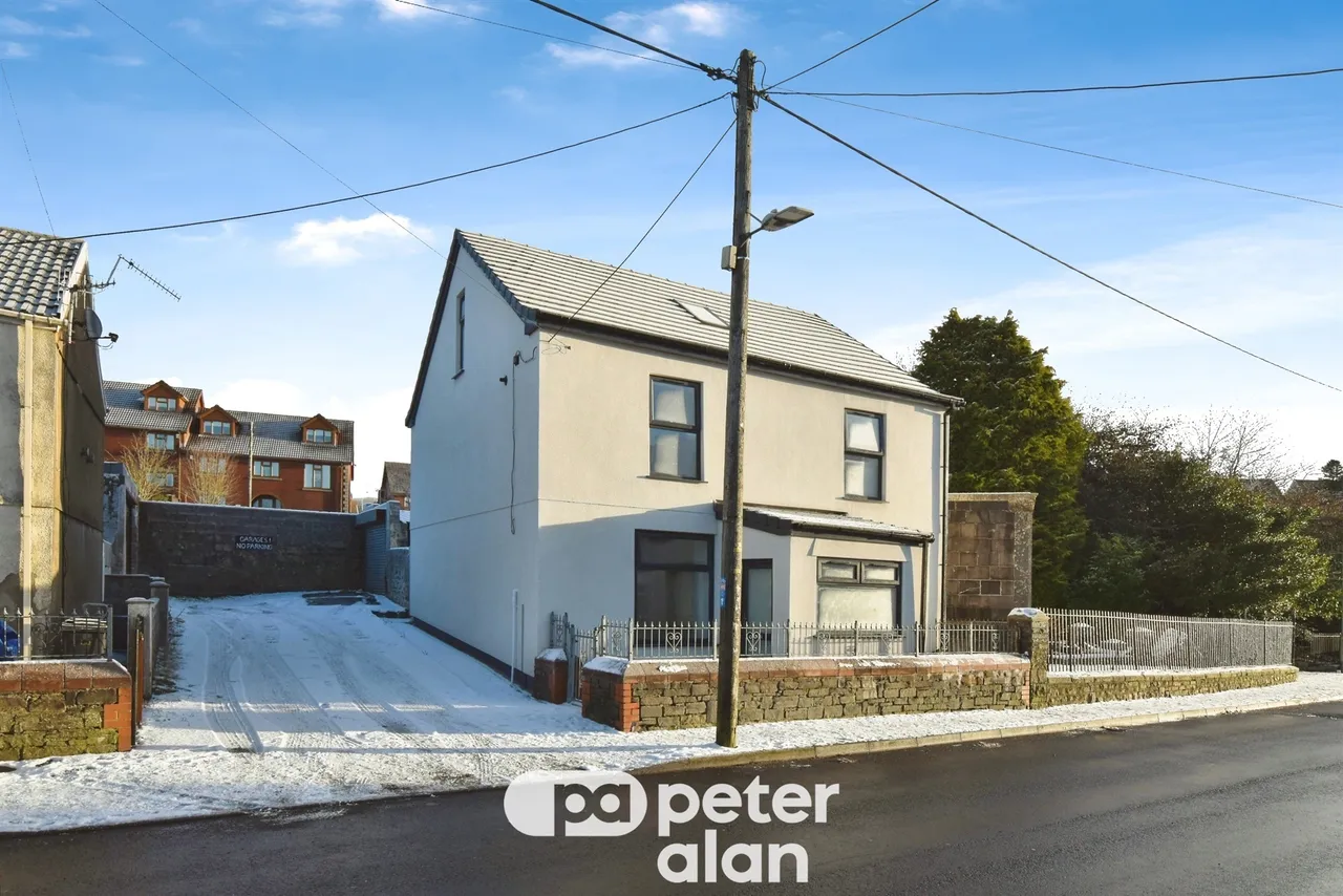 Pantyscallog Houses Merthyr Tydfil, CF48, photo 2