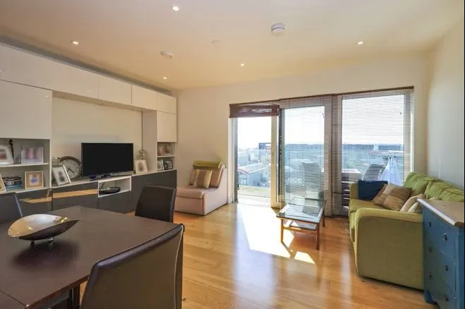 22 John Harrison Way, London, photo 6