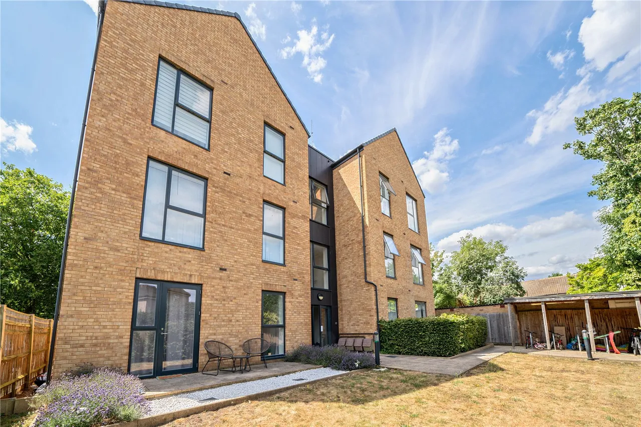 Gurnell Grove, Ealing, W13, photo 21
