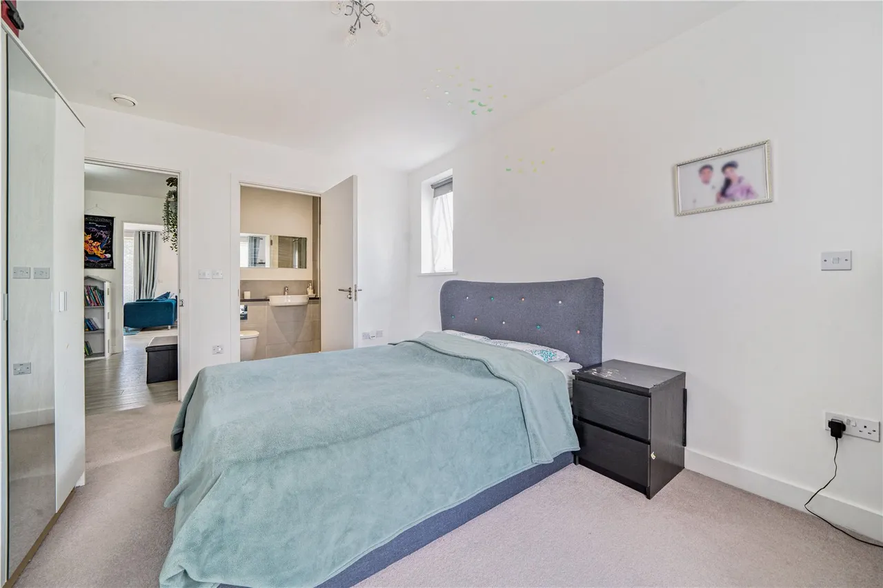 Gurnell Grove, Ealing, W13, photo 18