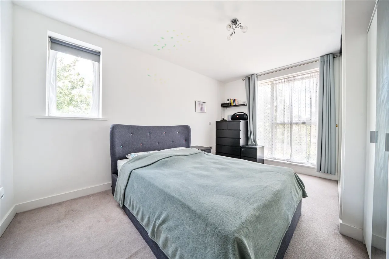 Gurnell Grove, Ealing, W13, photo 16