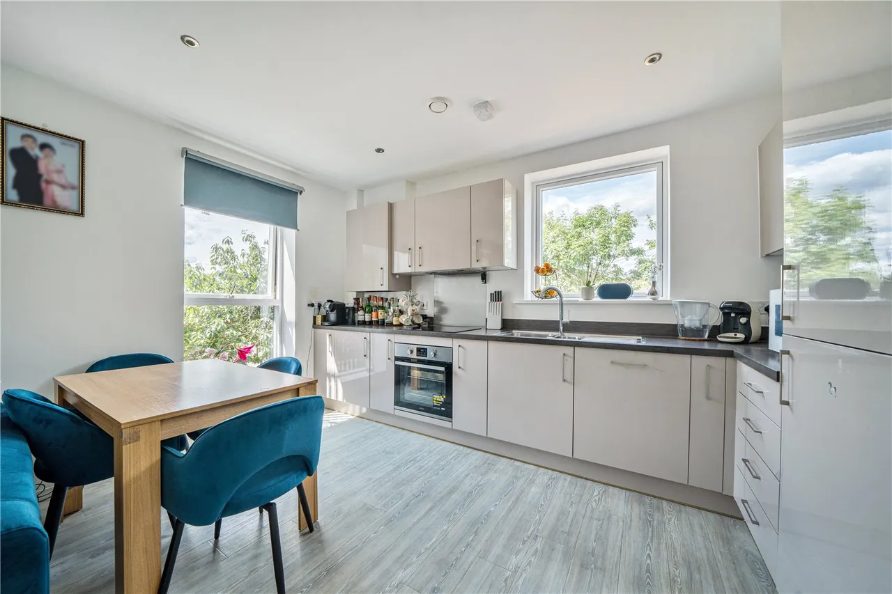 Gurnell Grove, Ealing, W13, photo 5