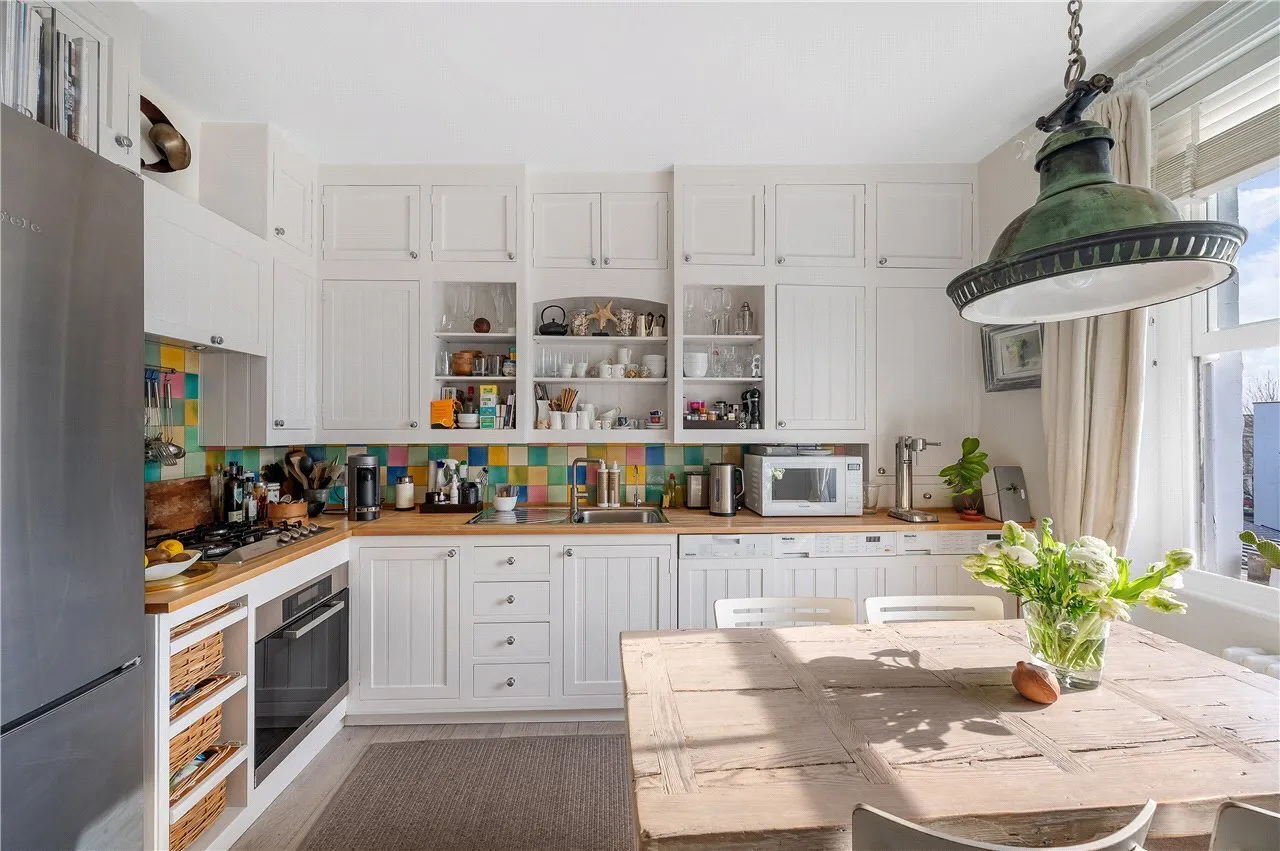 Chalcot Square, Primrose Hill, London, NW1, photo 6