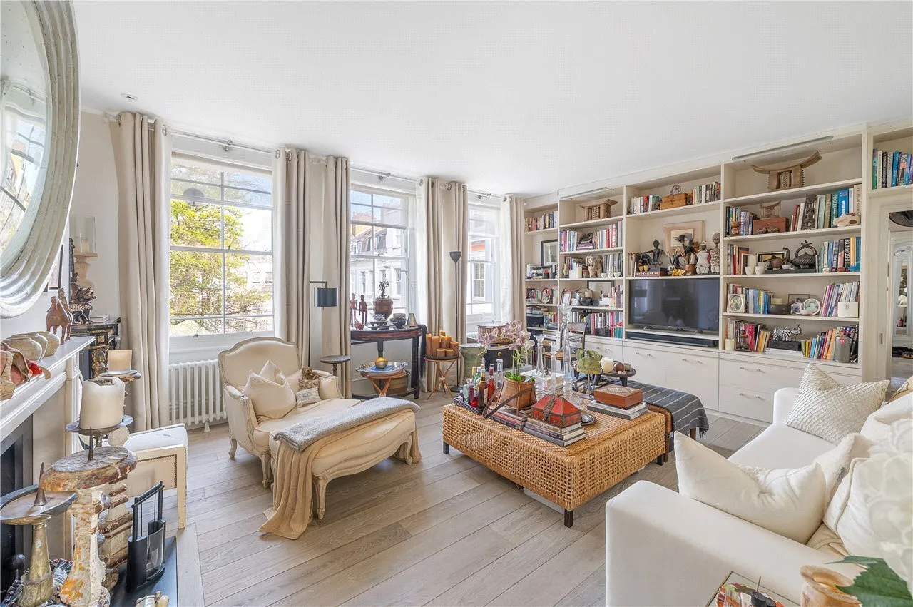 Chalcot Square, Primrose Hill, London, NW1, photo 5