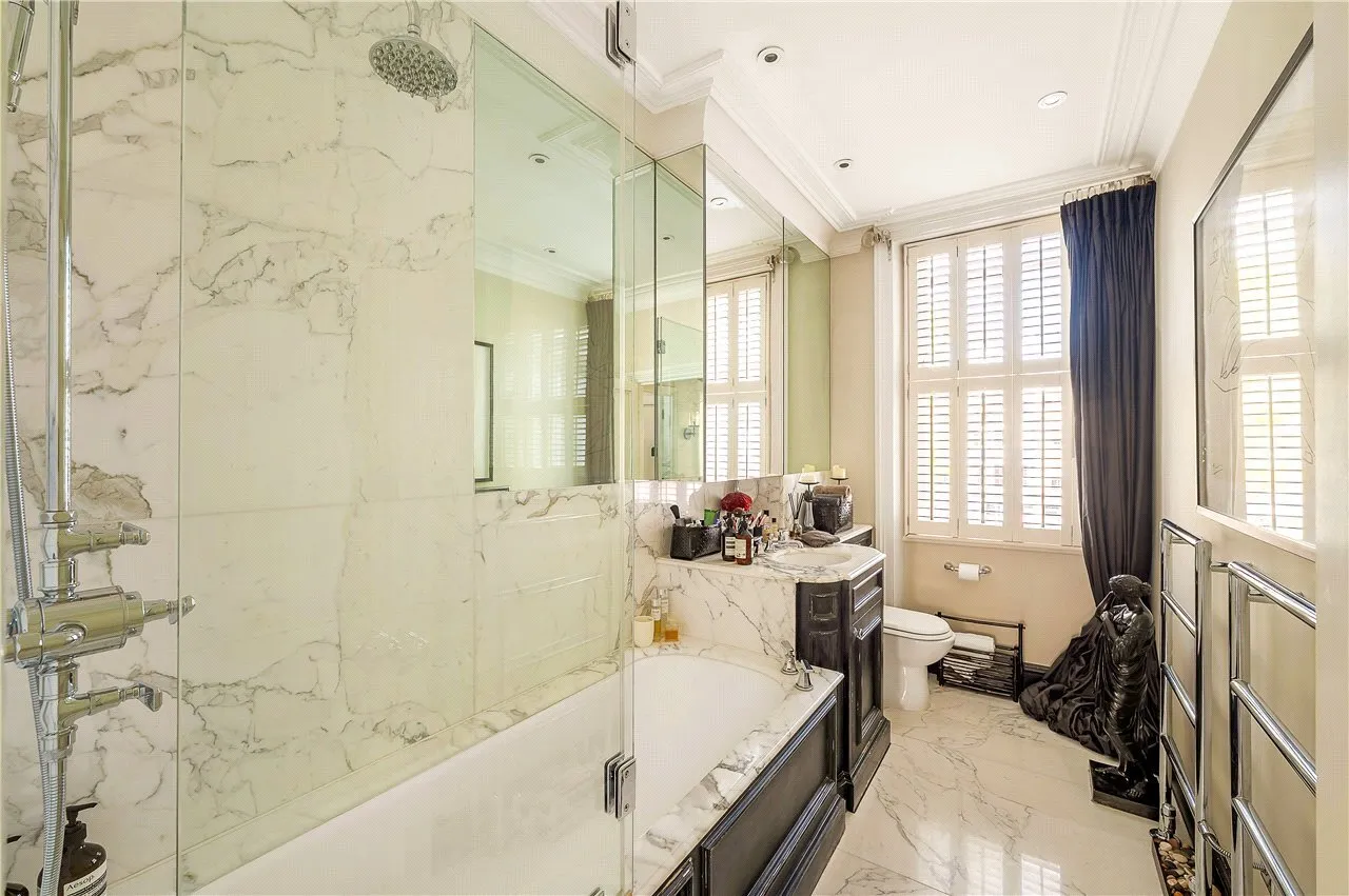 Chalcot Square, Primrose Hill, London, NW1, photo 8