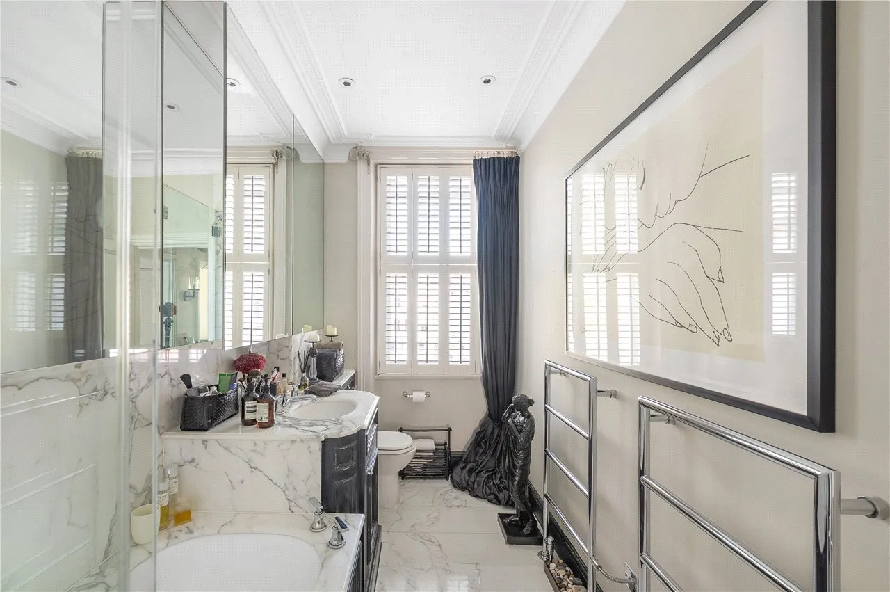 Chalcot Square, Primrose Hill, London, NW1, photo 9