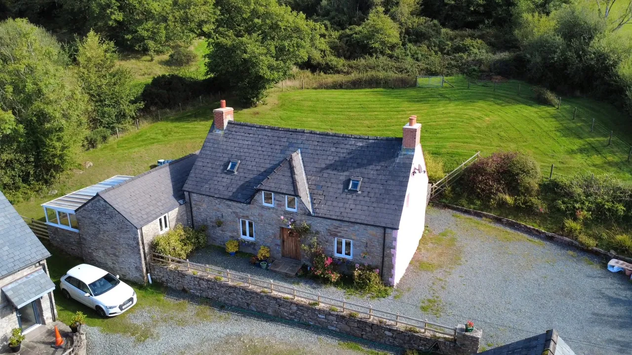 4 bed house for sale, Aberyscir, Brecon, LD3
