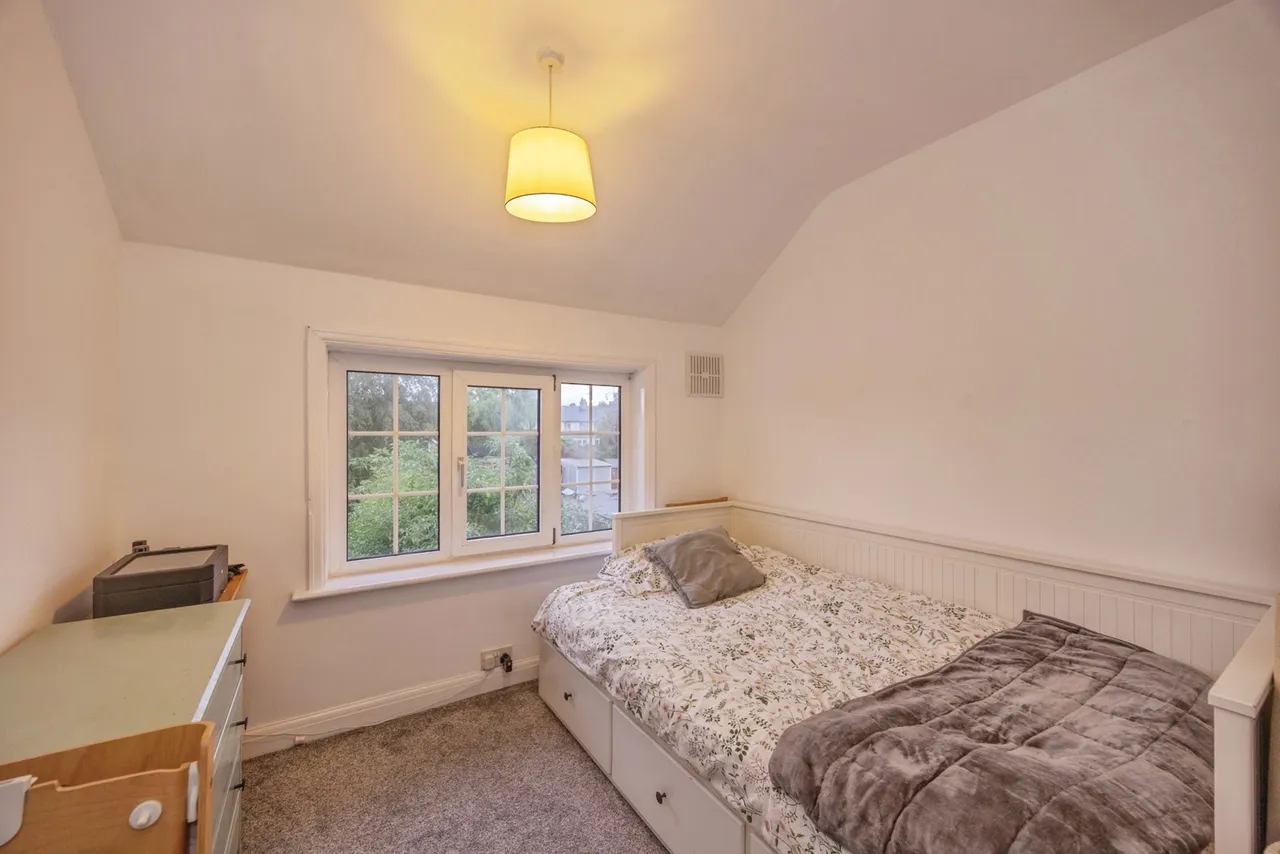Queens Grove, Waterlooville, PO7, photo 6