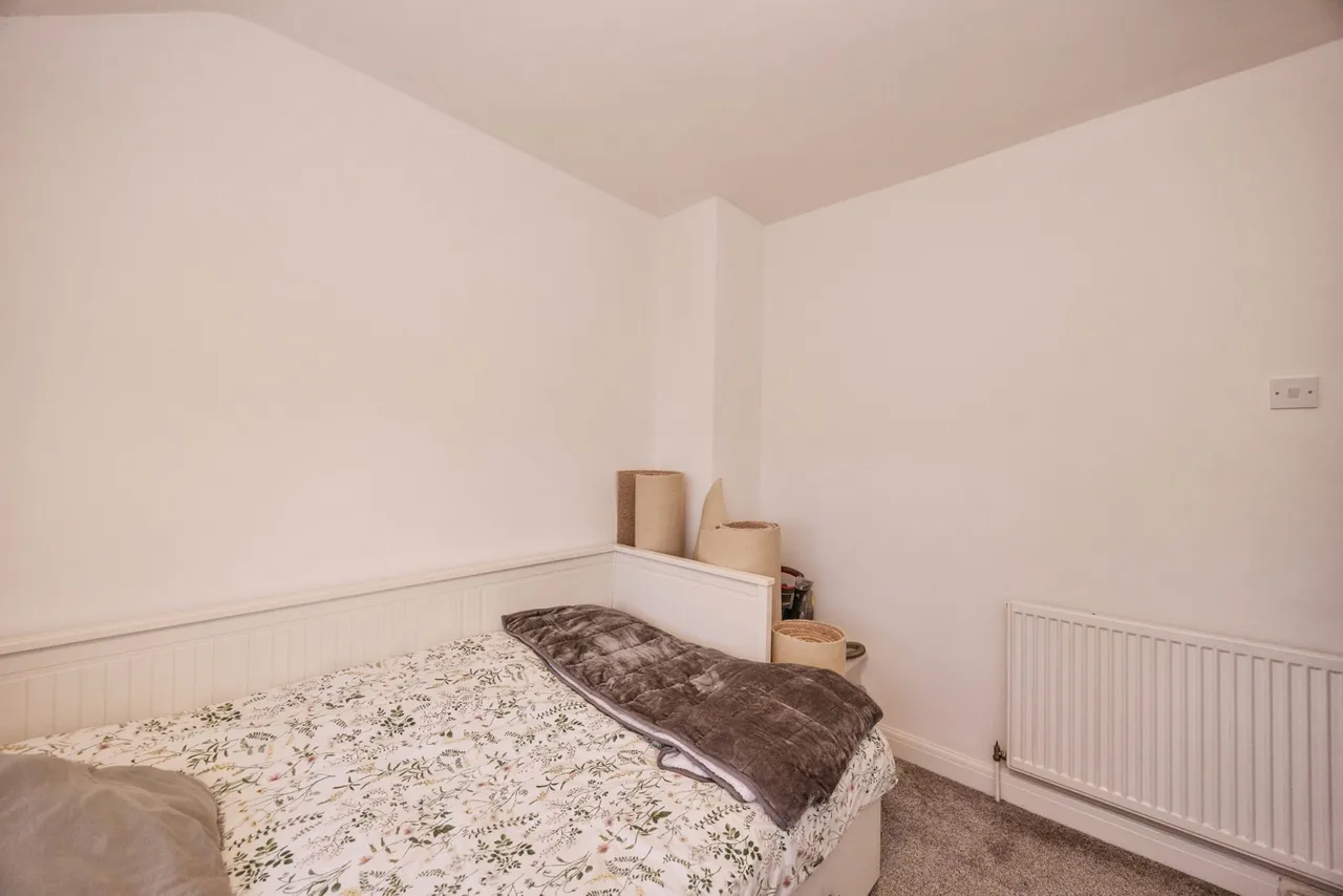 Queens Grove, Waterlooville, PO7, photo 12