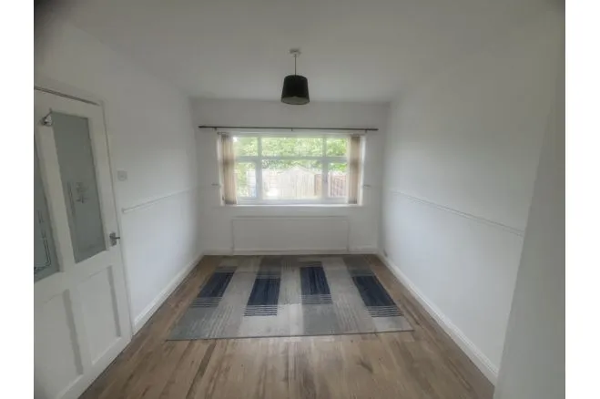 Hillside Drive, Manchester, photo 6