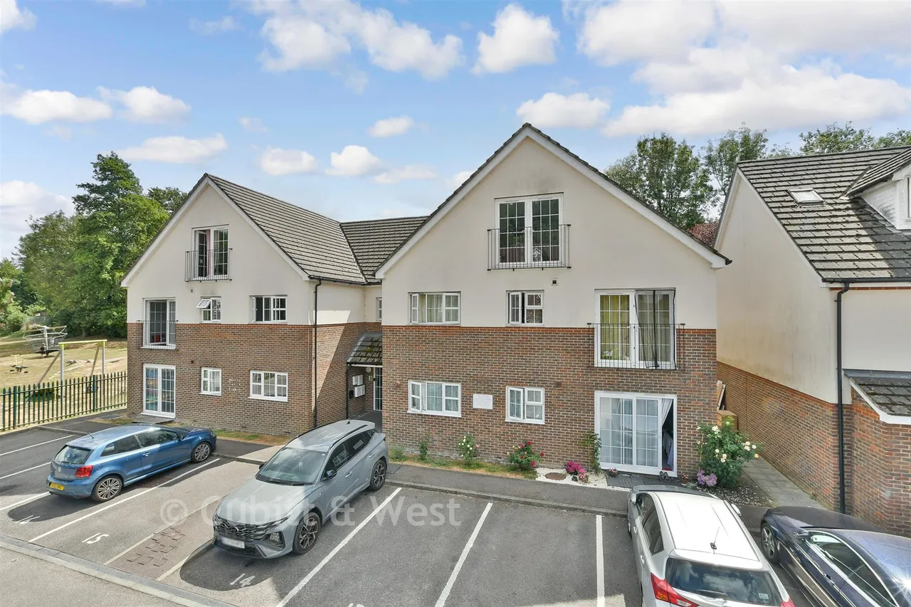 Stafford Rise, Caterham, CR3, photo 12