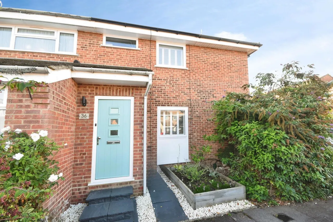 1 bed house for sale, Begonia Close, Chelmsford, CM1