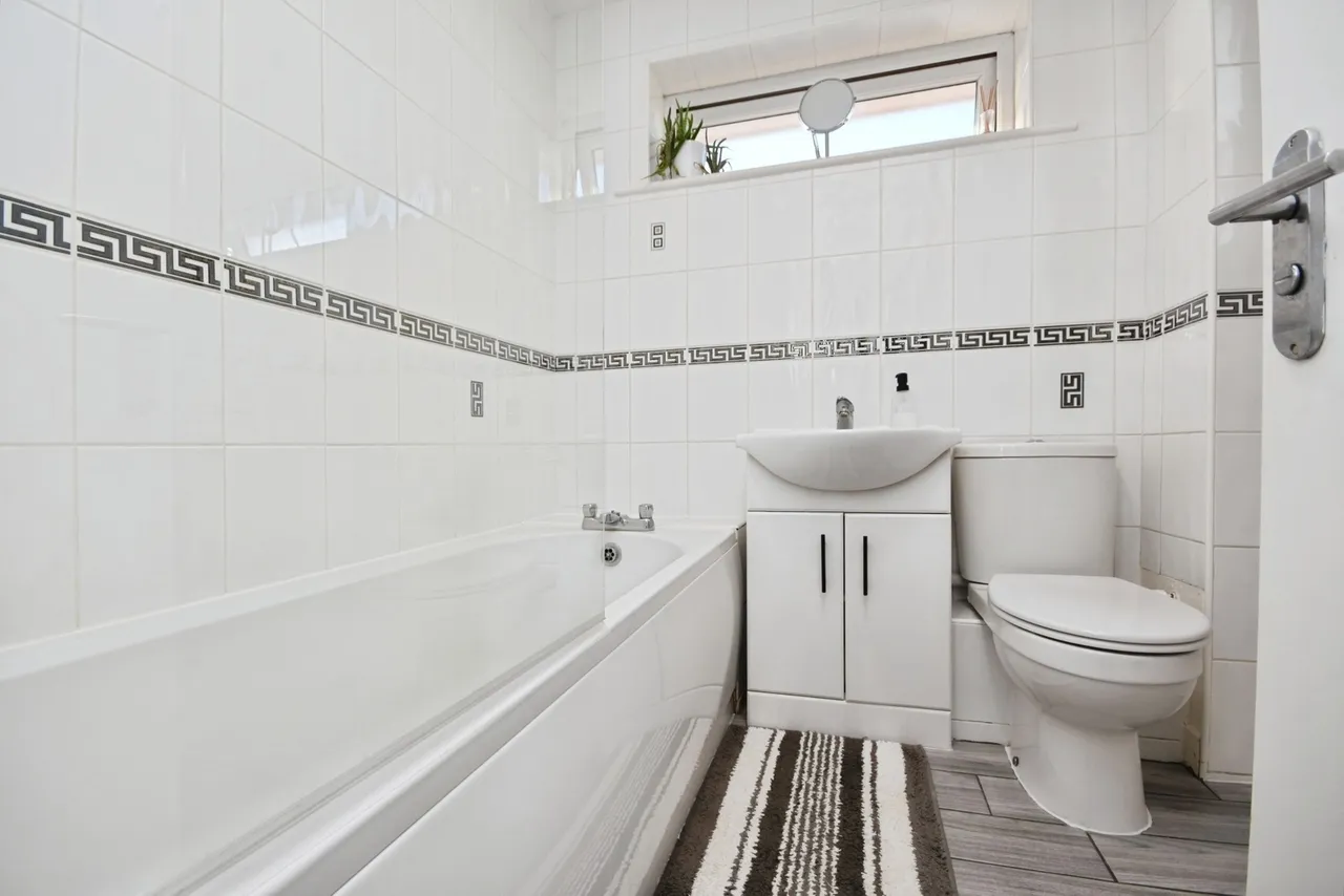 Begonia Close, Chelmsford, CM1, photo 7
