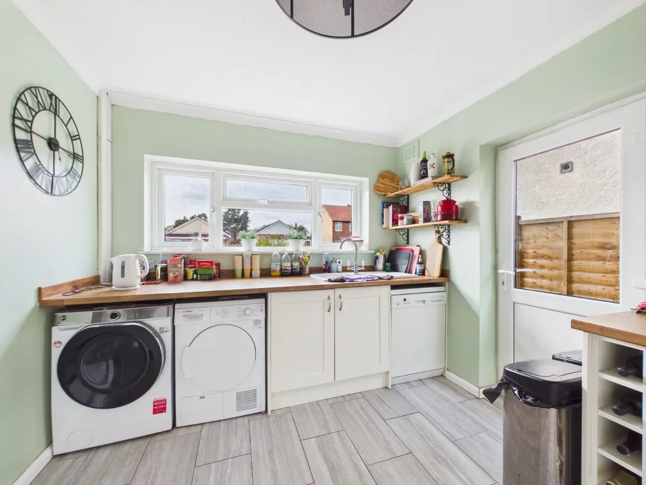 School Road, Ashford, TW15, photo 16