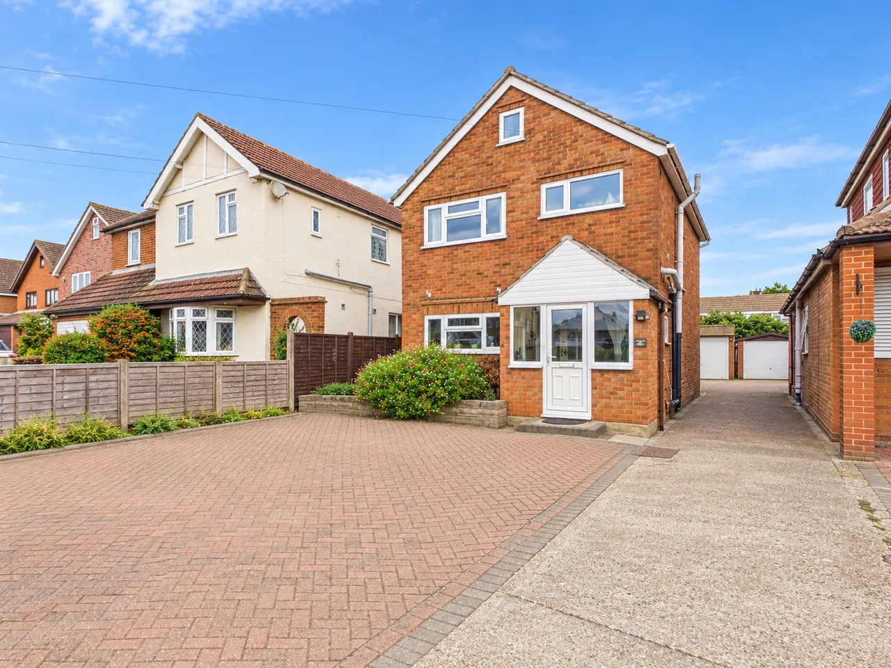 3 bed 56a school road, ashford, surrey,tw15 for sale, School Road, Ashford, TW15