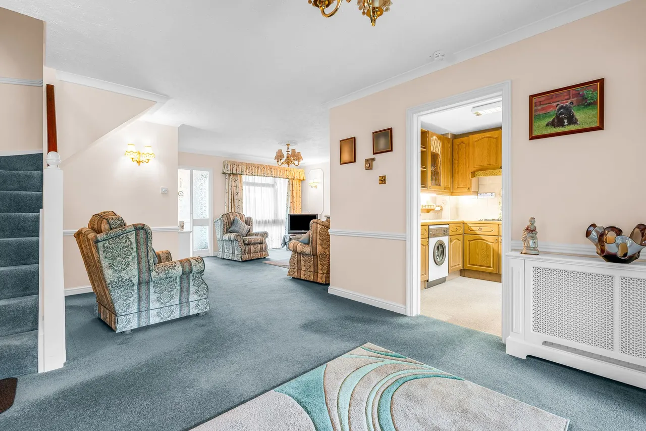 Wickenfields, Ware, SG12 0XH, photo 11