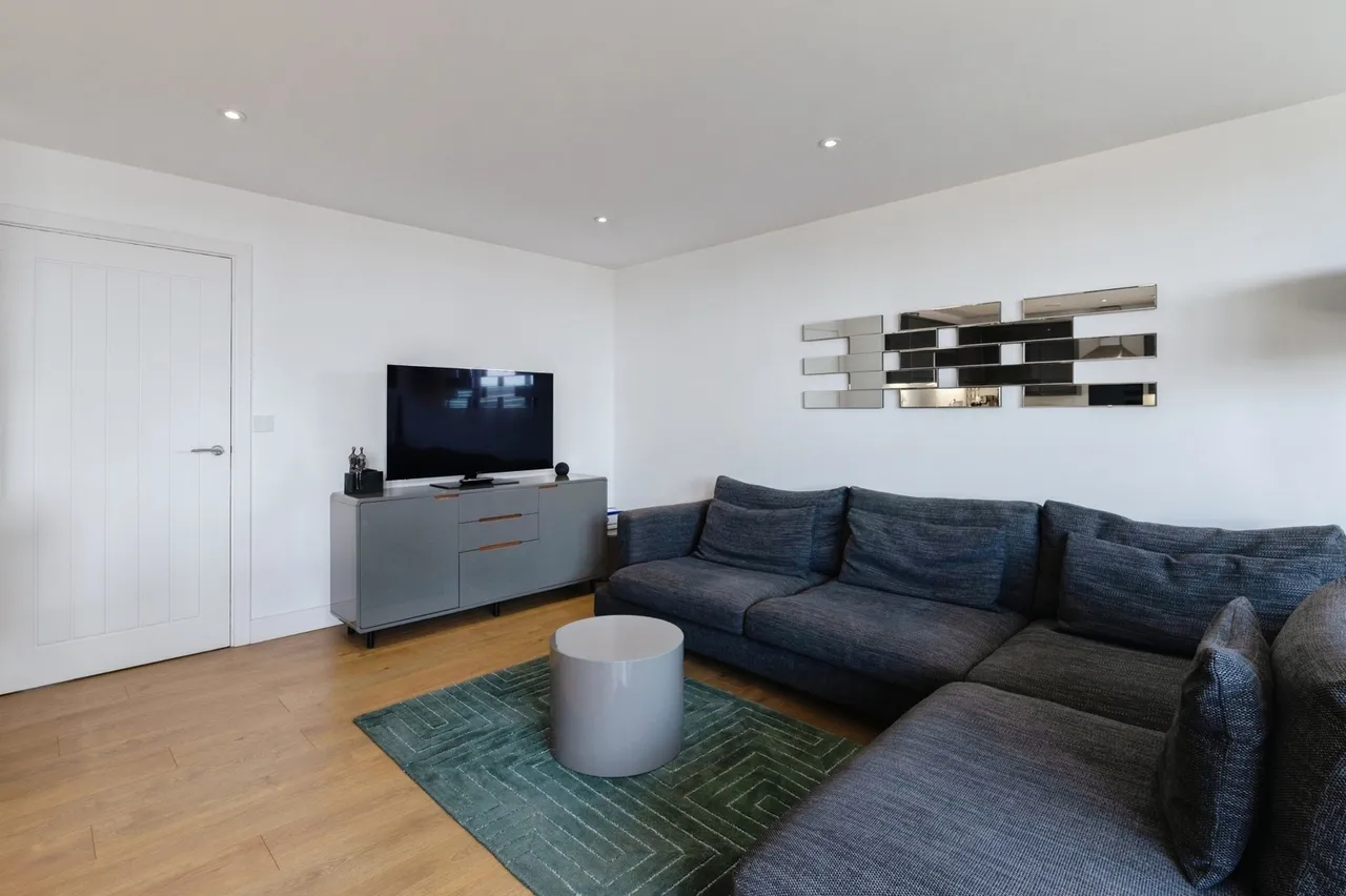 Pullman Square, Grays, Essex, RM17, photo 11