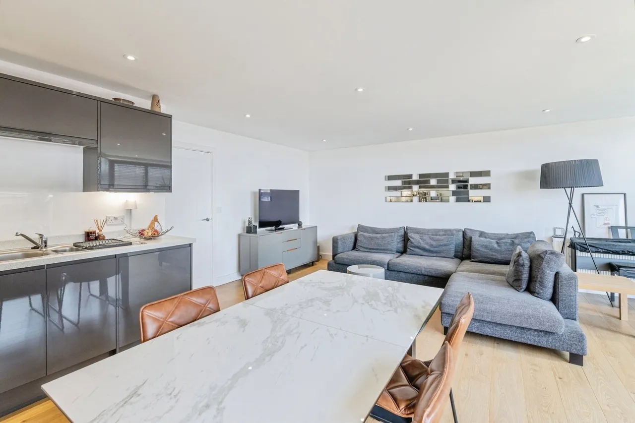 Pullman Square, Grays, Essex, RM17, photo 9