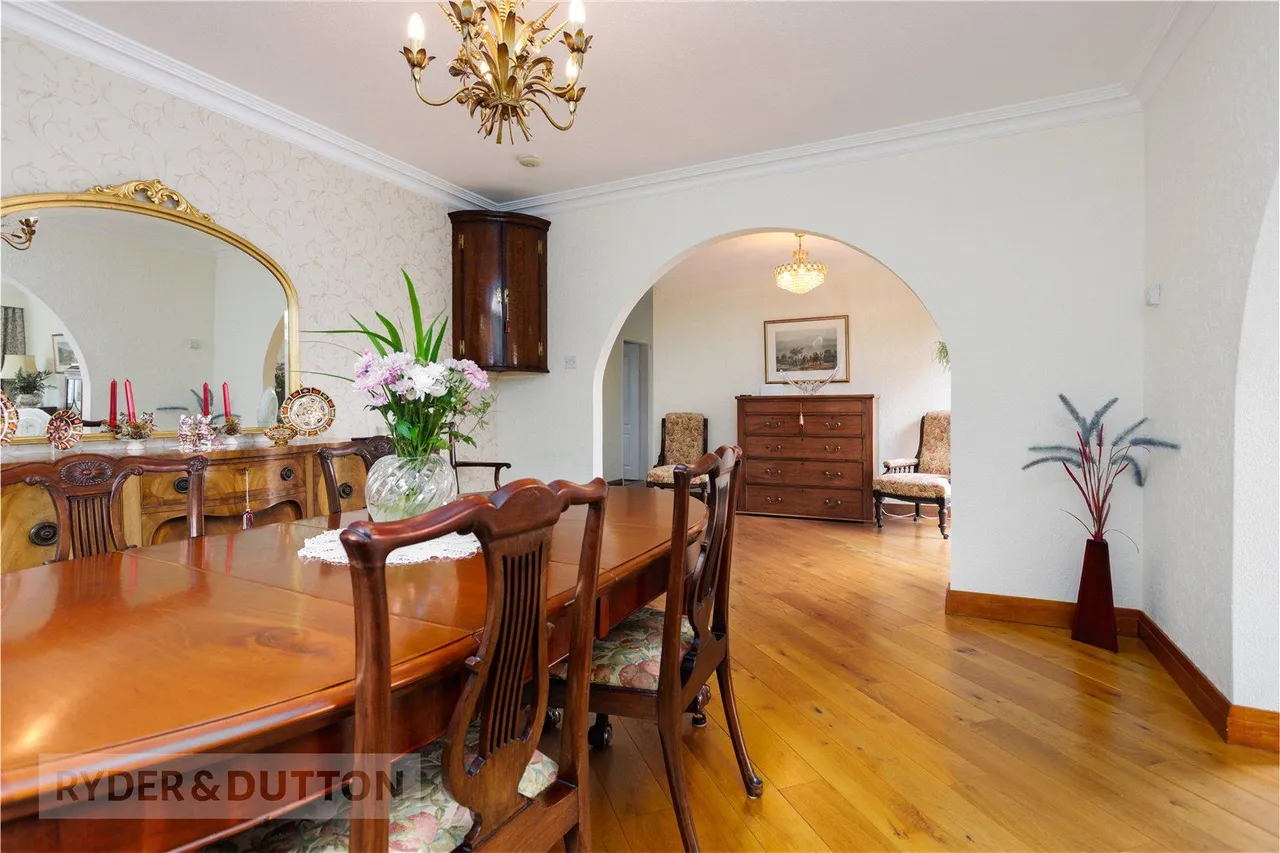 Stoneswood Road, Delph, OL3, photo 11