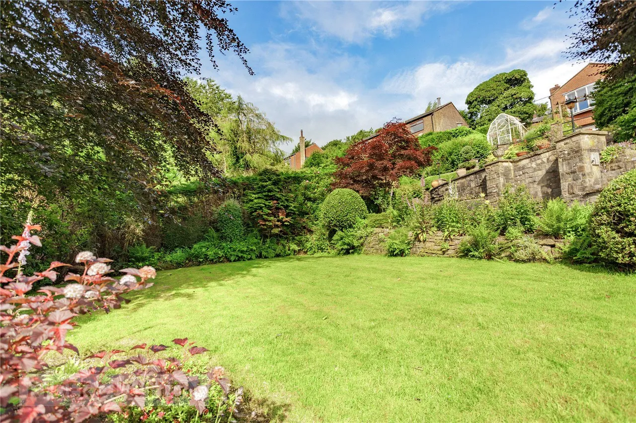 Stoneswood Road, Delph, OL3, photo 3