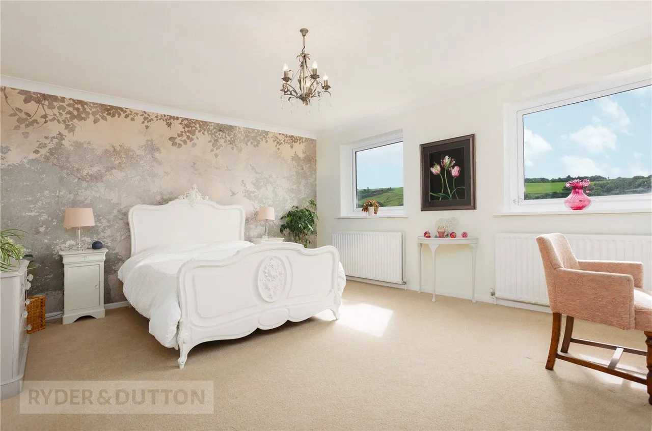 Stoneswood Road, Delph, OL3, photo 14