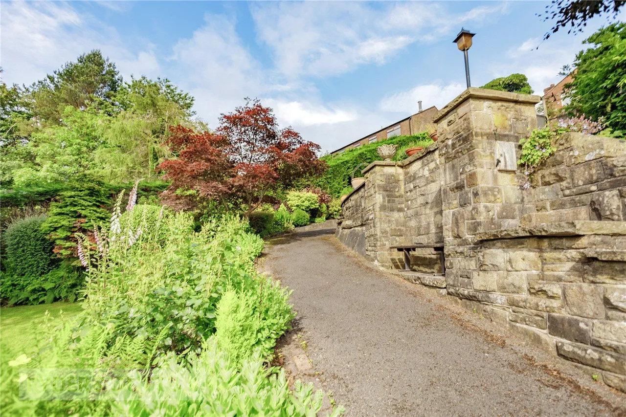 Stoneswood Road, Delph, OL3, photo 34