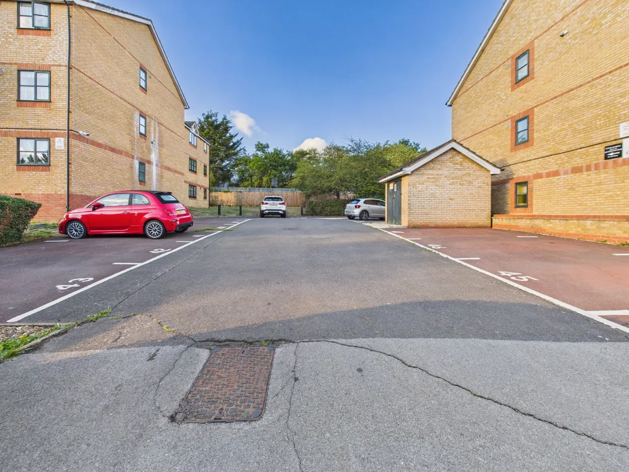 Slough, Berkshire, photo 7