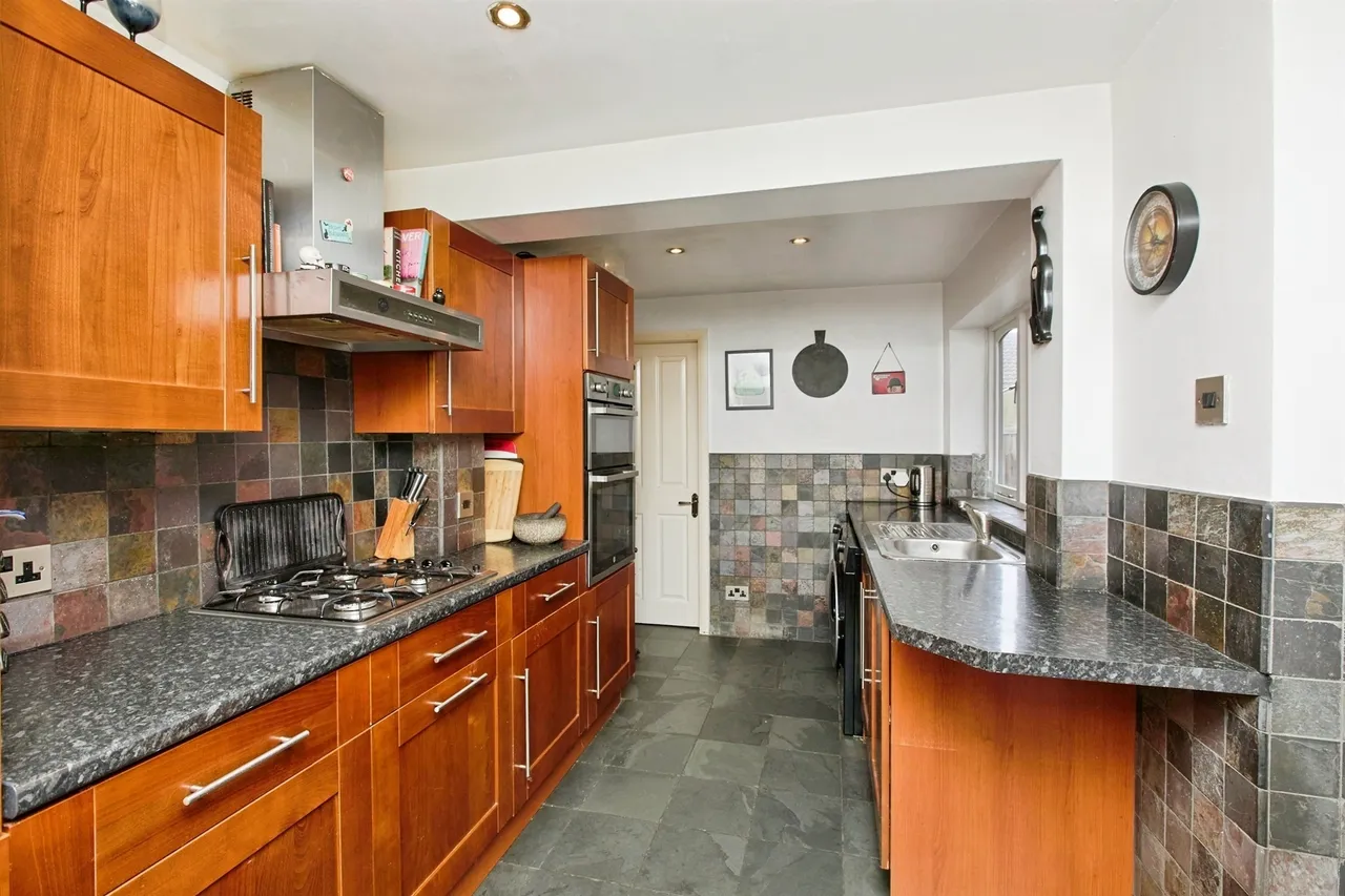 Calais Road, Burton-On-Trent, DE13, photo 9