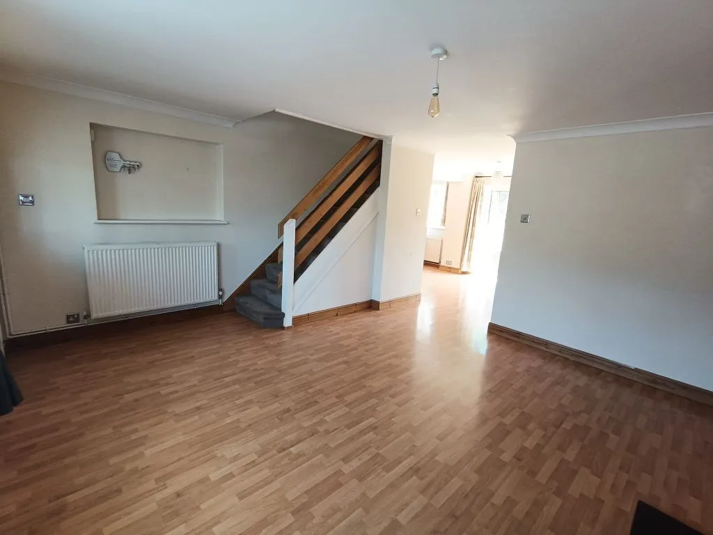 Tintern Road, Crawley, photo 4