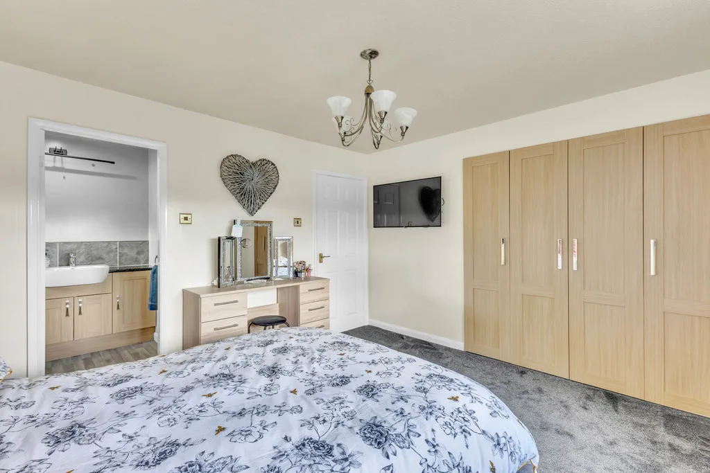 Creaton Way Middleton, Manchester M24 5JY, photo 15