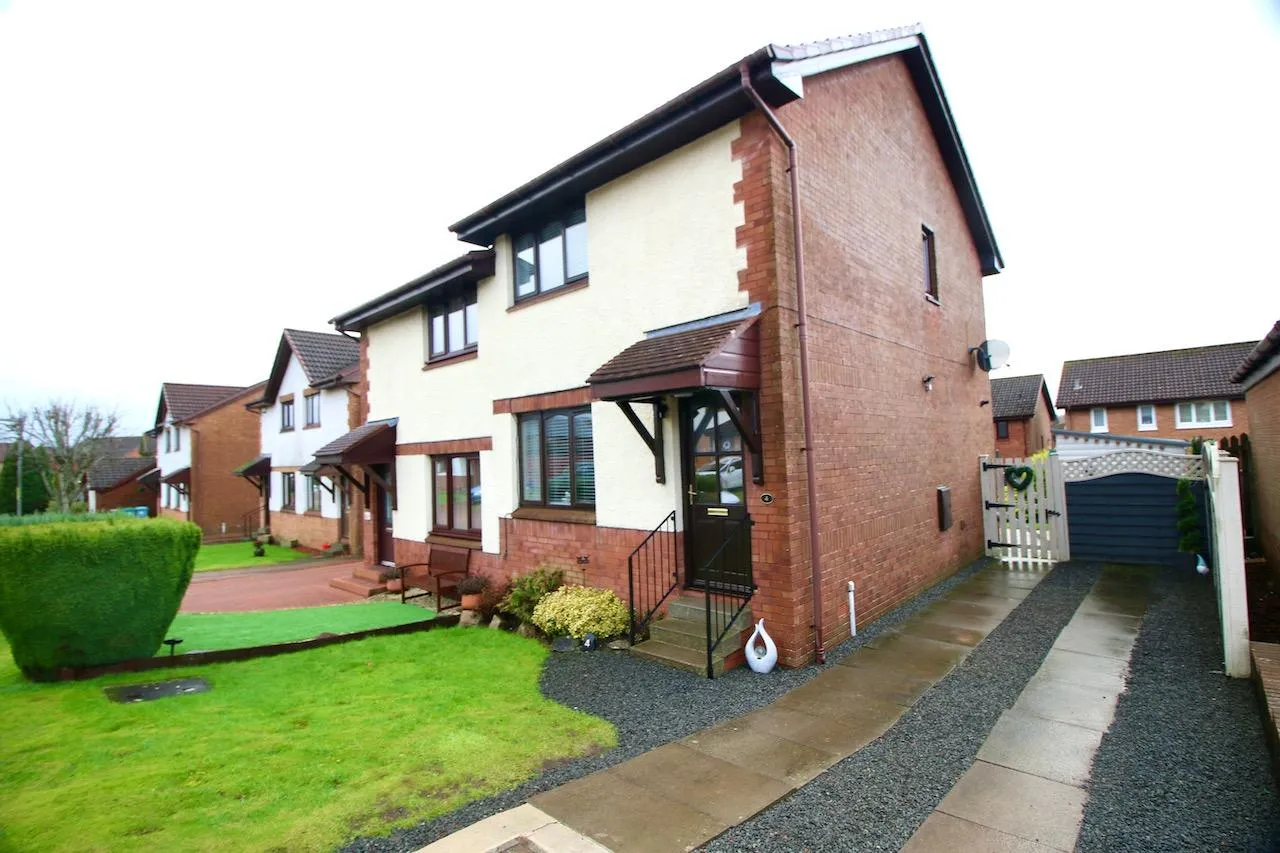 2 bed house for sale — Dunnikeir Walk, Blackwood, Cumbernauld, G68 9NS