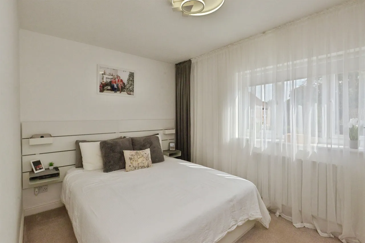 Tredington Grove, Caldecotte, Milton Keynes, photo 11
