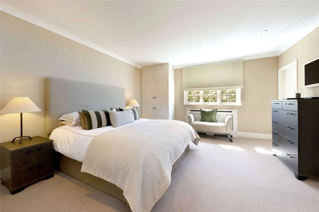 Woodhill Avenue, Gerrards Cross, Buckinghamshire, SL9 8DS, photo 11