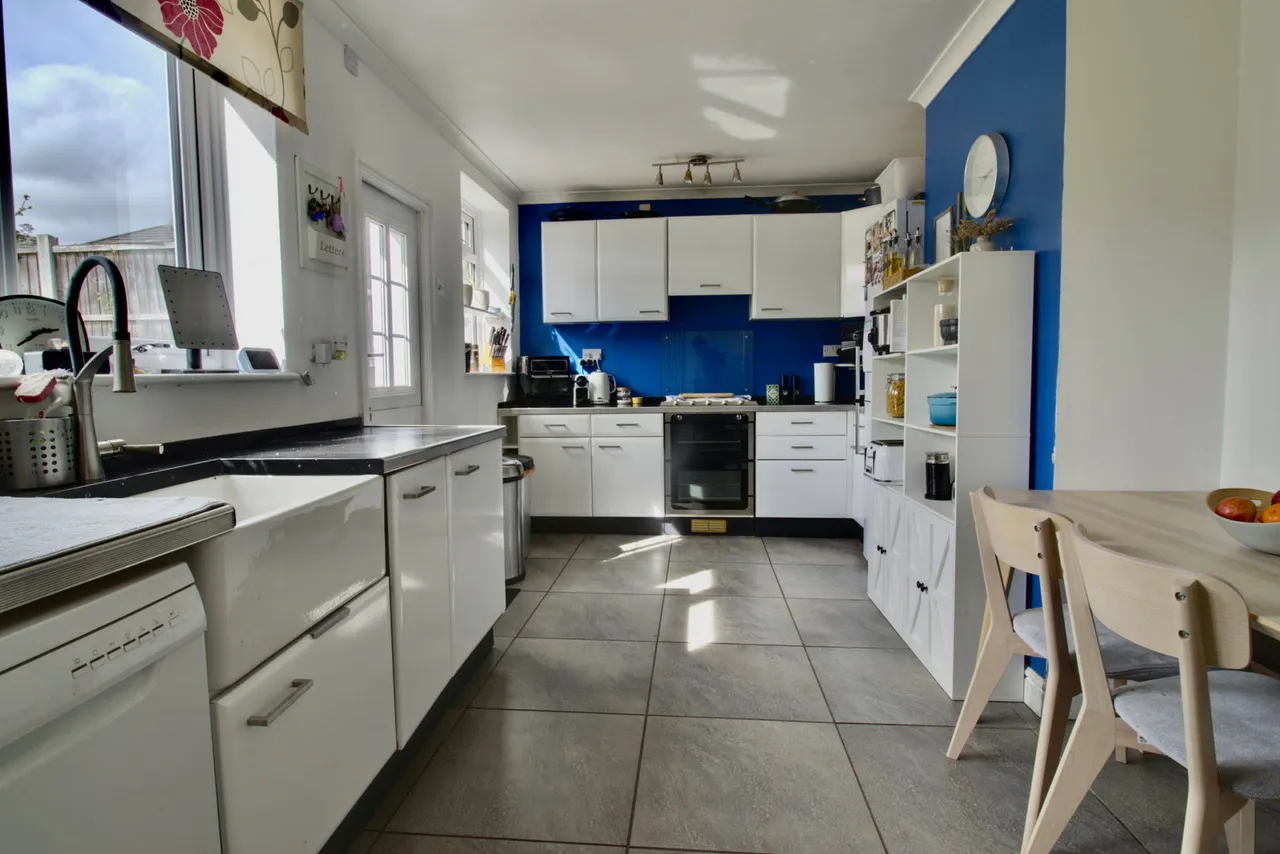 Broseley Road, Romford, RM3, photo 7