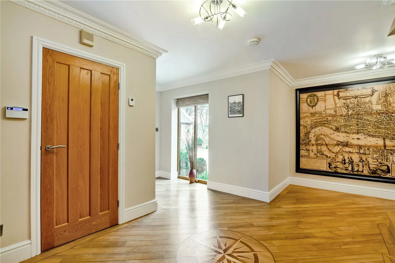 Barnsley Road, Newmillerdam, Wakefield, West Yorkshire, WF2 6QQ, photo 9