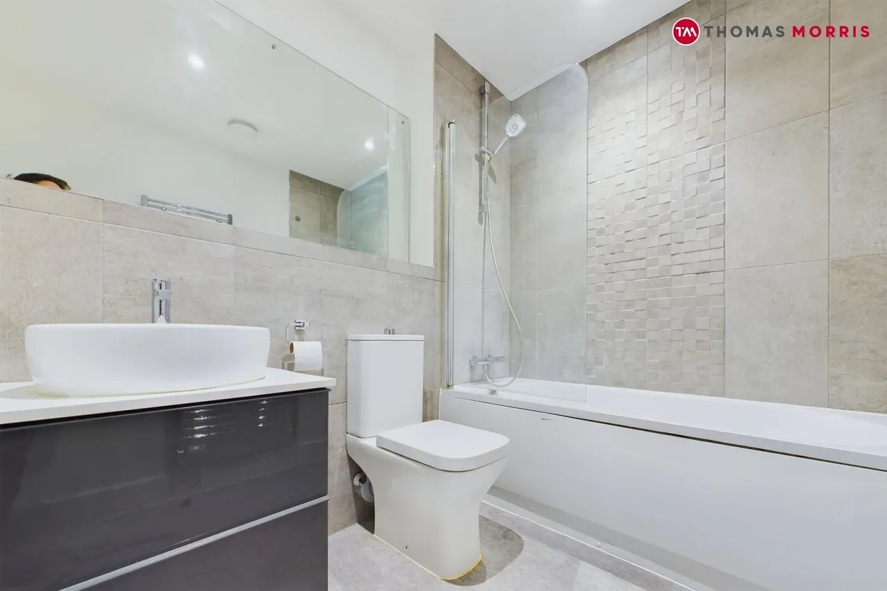 Ambury Road South, Huntingdon, PE29, photo 4