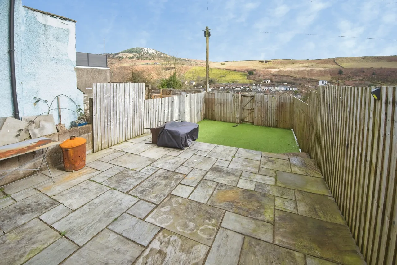 Brondeg Street, Ferndale, CF43, photo 14