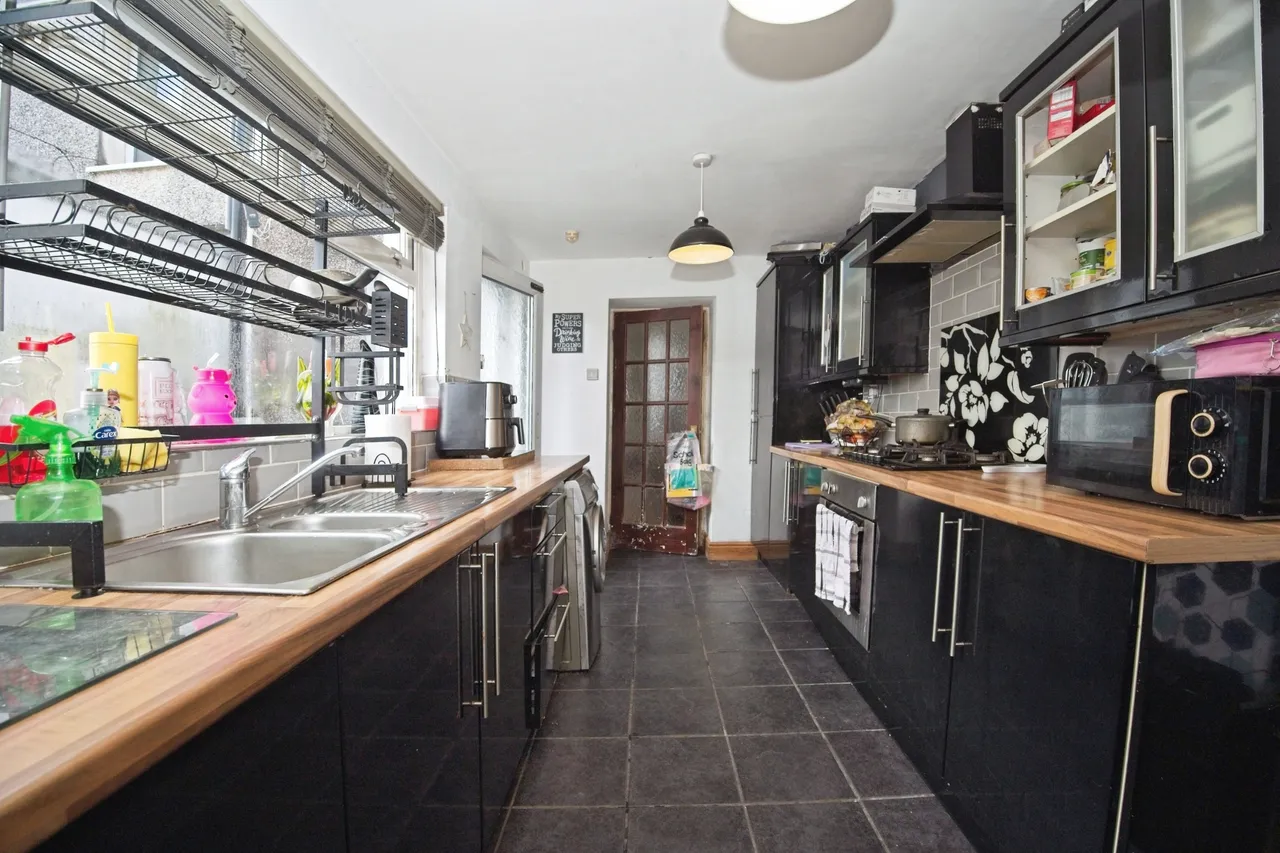 Brondeg Street, Ferndale, CF43, photo 8