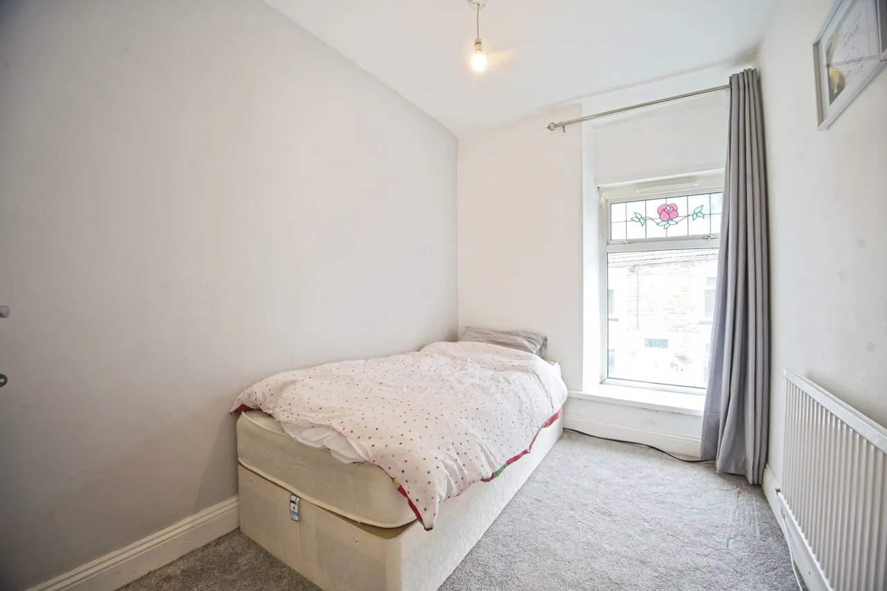 Brondeg Street, Ferndale, CF43, photo 12