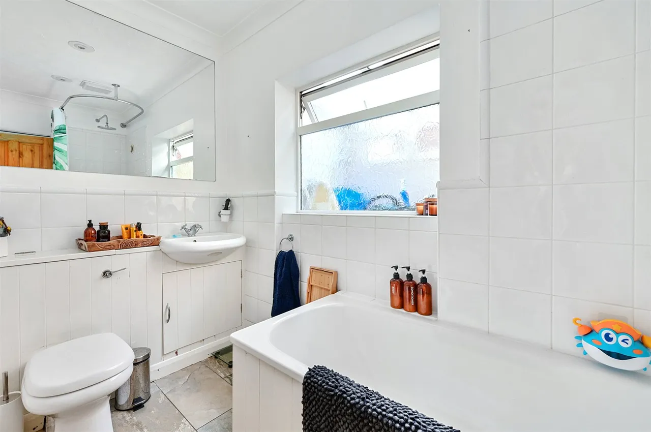 Star Lane, Ash, Guildford, Surrey, GU12 6RJ, photo 7