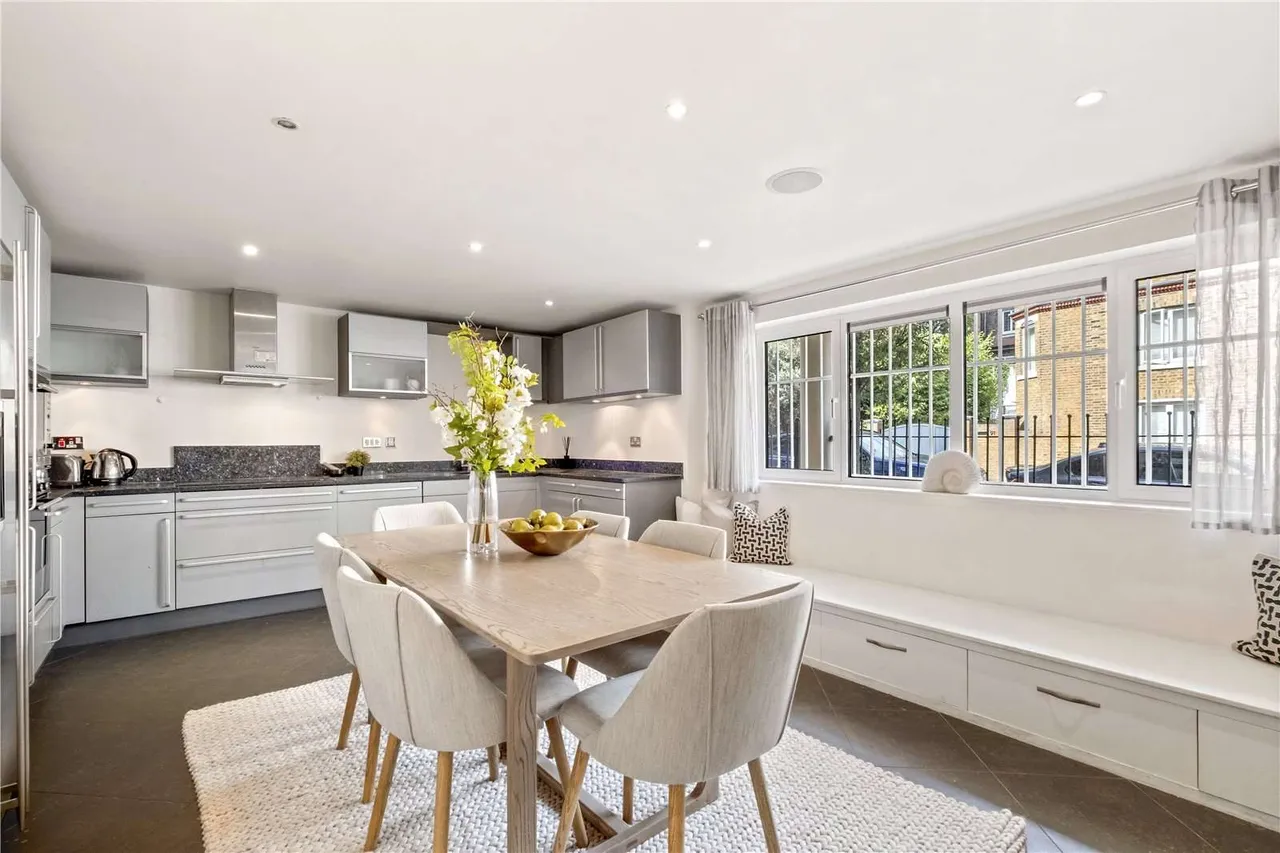 Drayton Gardens, London, SW10 9RL, photo 2