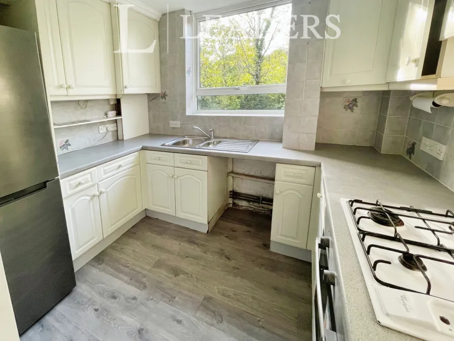 Woodcroft Drive, Eastbourne, BN21, photo 6