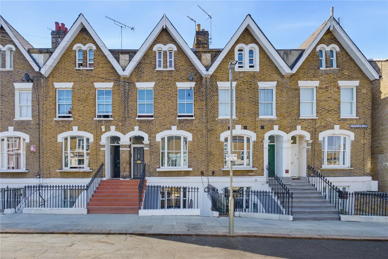 Auckland Road, London, SW11, photo 10