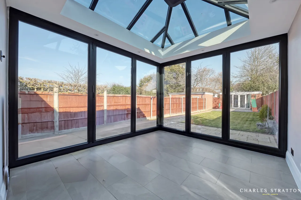 The Ridgeway, Romford, Essex, RM2 5BU, photo 18